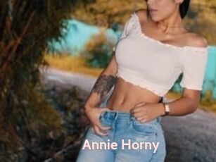 Annie_Horny