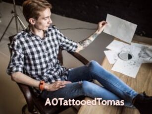 A0TattooedTomas