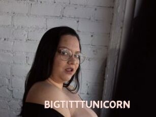 BIGTITTTUNIC0RN