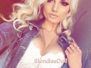 BlondieeDoll