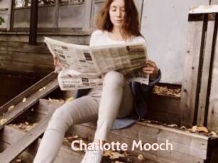 Charlotte_Mooch