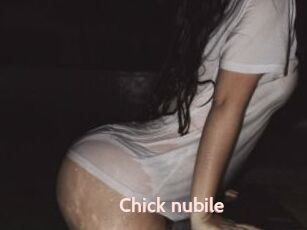 Chick_nubile