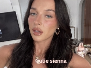 Cutie_sienna