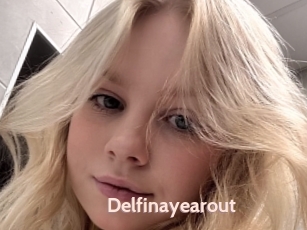 Delfinayearout