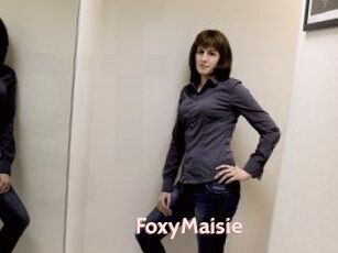 Foxy_Maisie