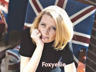 Foxyellie