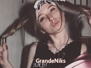 GrandeNiks