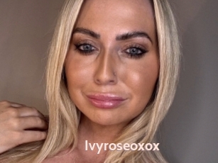 Ivyroseoxox