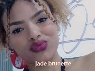 Jade_brunette