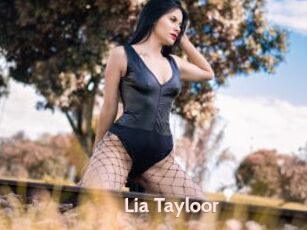 Lia_Tayloor