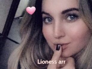 Lioness_arr