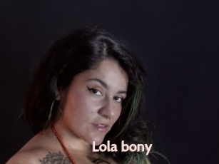 Lola_bony