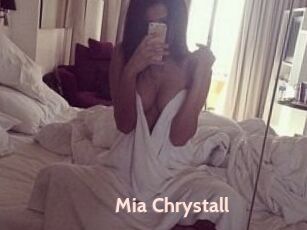 Mia_Chrystall