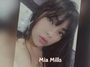 Mia_Mills