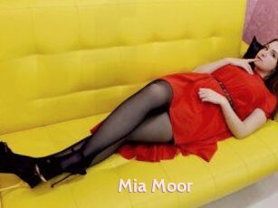 Mia_Moor