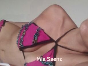 Mia_Saenz