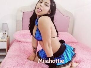 Miiahottie