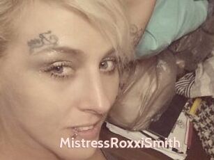 MistressRoxxiSmith