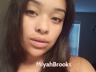 Miyah_Brooks