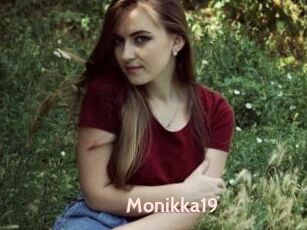 Monikka19
