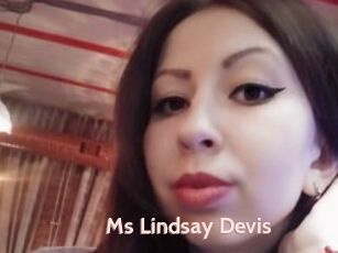 Ms_Lindsay_Devis