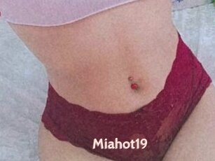 Miahot19