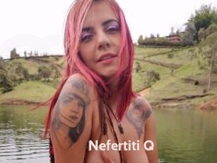 Nefertiti_Q