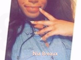 Nia_Breaux