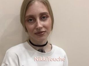 NikkiTouche