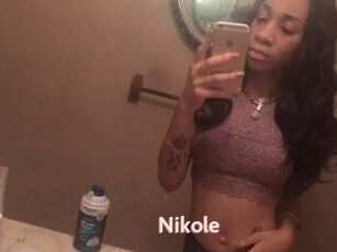 Nikole_