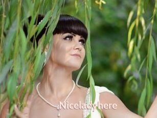 Niceladyhere