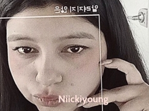 Niickiyoung