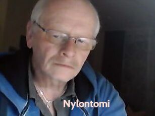 Nylontomi