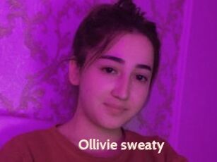 Ollivie_sweaty
