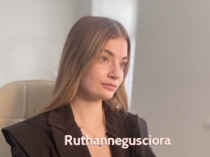 Ruthannegusciora