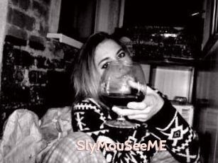 SlyMouSeeME