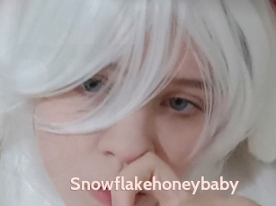 Snowflakehoneybaby