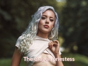 The_dragon_priestess