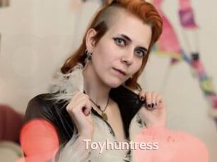 Toyhuntress