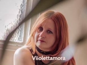 Viiolettamora