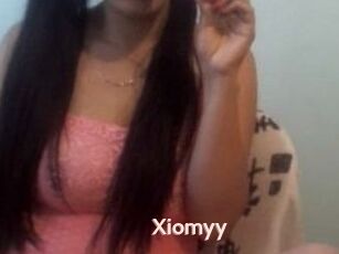 Xiomyy_